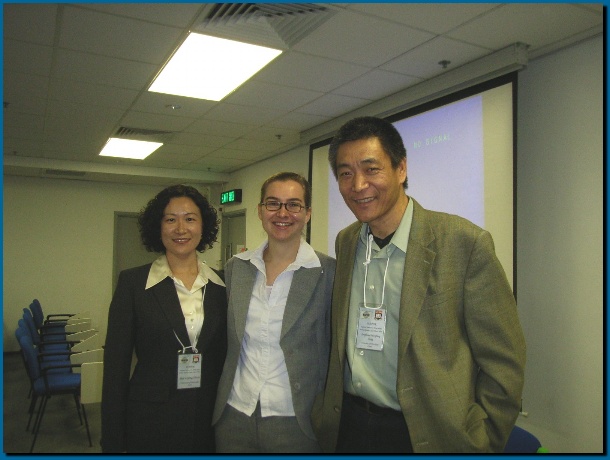 602x451 pixels (93K)